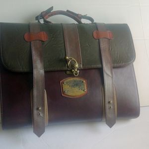 TIERRA DE HUMO PORTFOLIO URBAN CASSIOPEA - hand made